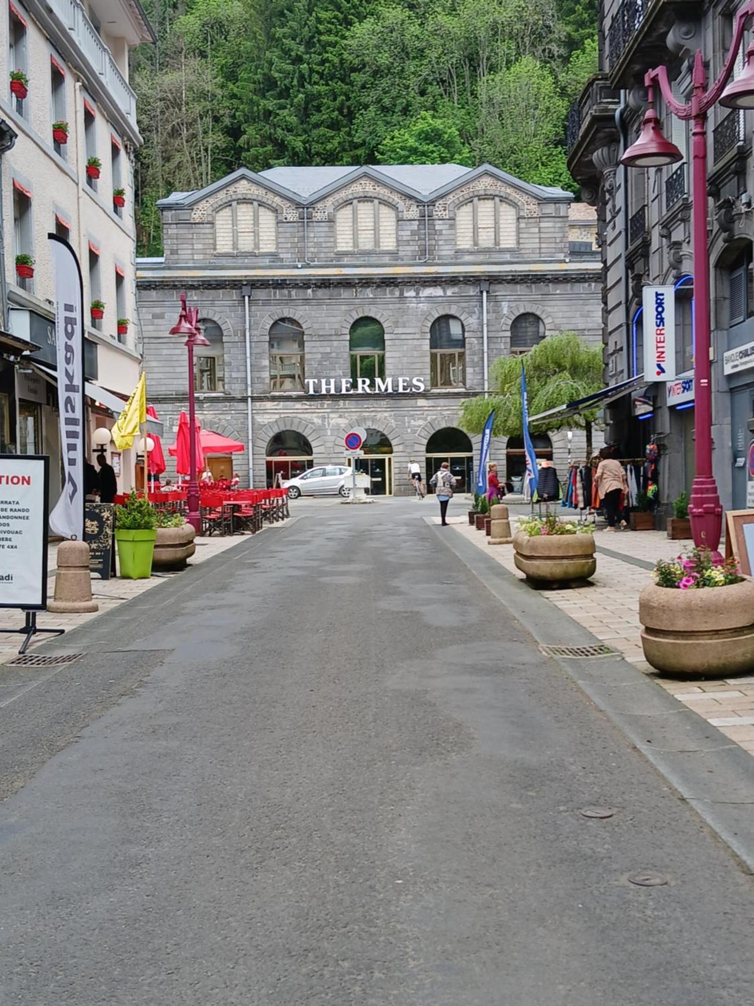Appartement Au Coeur Du Mont-Dore Екстер'єр фото
